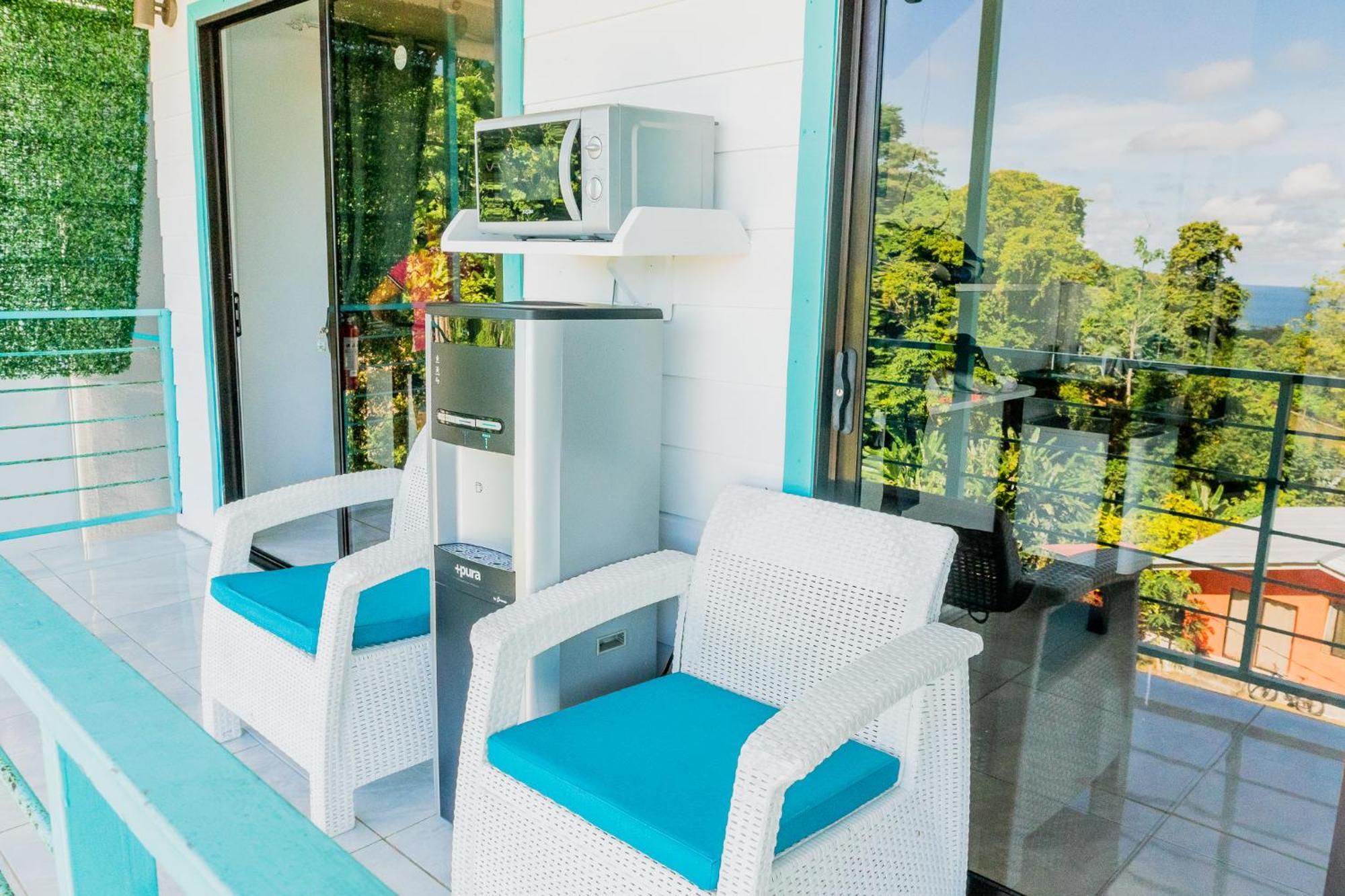 Puerto Viejo de Talamanca Ocean'S Breeze Apartment And Rooms المظهر الخارجي الصورة