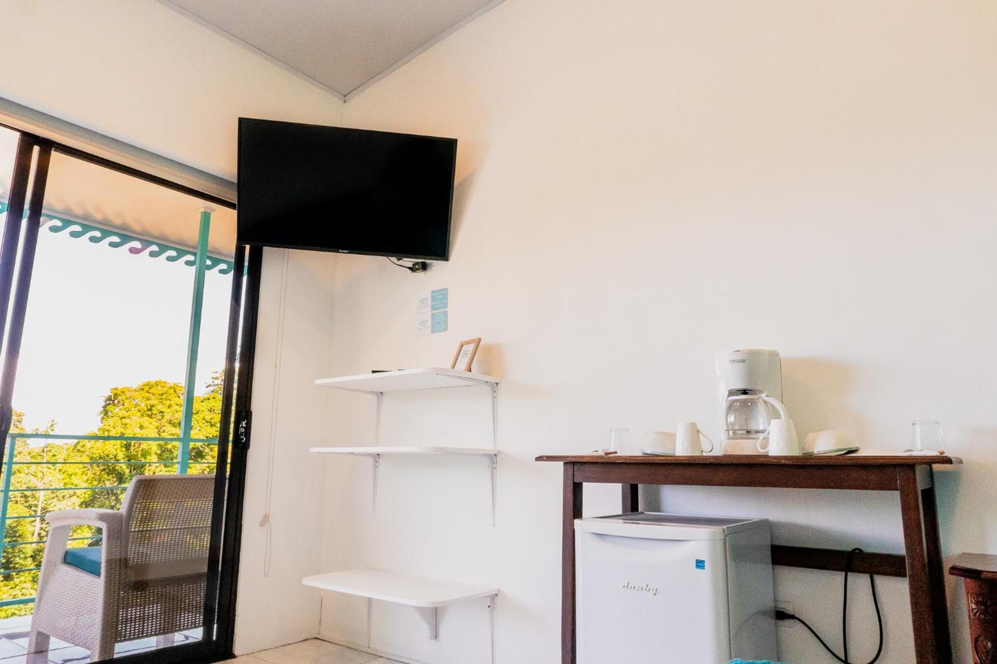 Puerto Viejo de Talamanca Ocean'S Breeze Apartment And Rooms المظهر الخارجي الصورة