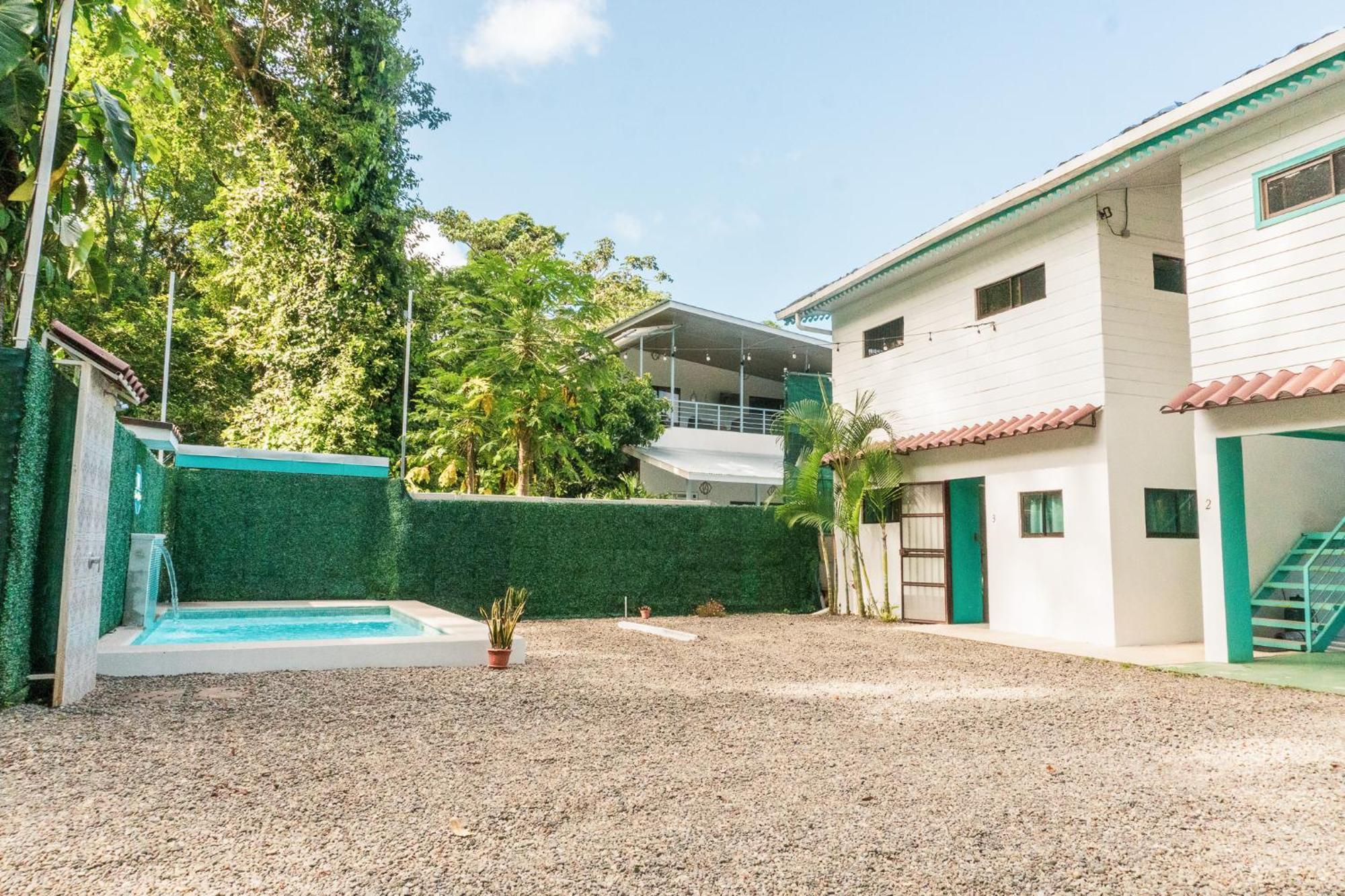 Puerto Viejo de Talamanca Ocean'S Breeze Apartment And Rooms المظهر الخارجي الصورة
